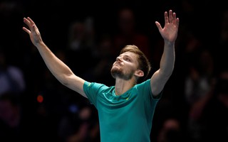 Goffin thắng sốc Federer, tranh chung kết với Dimitrov