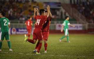 Đè bẹp Macau 8-1, U23 Việt Nam chiếm ngôi đầu bảng
