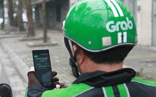 “Đại chiến” Grab và xe ôm truyền thống