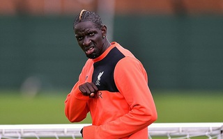 Sakho về với đội của Sam Allardyce