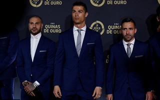 Ronaldo đoạt thêm danh hiệu mới