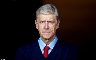 Wenger “xin” ở lại thêm 2 năm