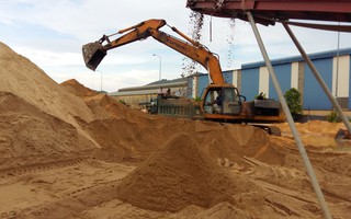 Vụ Bình Định cấm bán cát ra ngoài tỉnh: Quyết định của tỉnh đứng trên luật!
