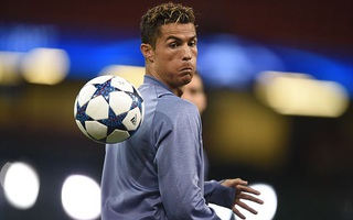 Ronaldo phủ nhận mình là một "galactico"