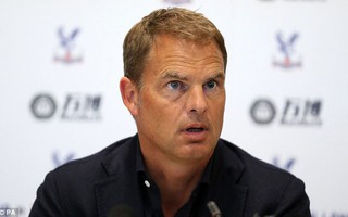 Crystal Palace chọn Frank de Boer làm HLV trưởng