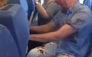 Du khách Nga say rượu gây náo loạn trên máy bay
