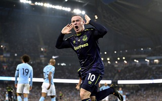 Rooney nhắc đến M.U sau khi ghi 200 bàn tại Premier League