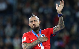 Vidal bác bỏ tin giã từ tuyển Chile