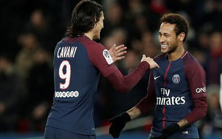 Cavani đồng ý nhường Neymar đá phạt