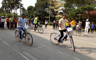 Sân chơi cho công nhân người dân tộc