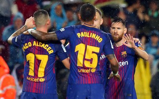 Người hùng Paco Alcacer giúp Barcelona nhấn chìm Sevilla