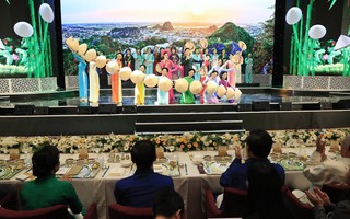 Những hình ảnh ấn tượng tại tiệc chiêu đãi các nhà lãnh đạo APEC