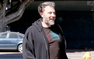 Ben Affleck nỗ lực cai nghiện rượu