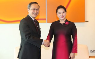 Chủ tịch Quốc hội thăm chính thức Singapore