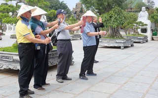 Du khách Trung Quốc làm gì ở Đà Nẵng?