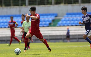 U22 Việt Nam thắng đậm Busan FC