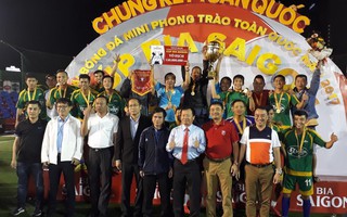 Danh Lợi FC vô địch Cúp Bia Sài Gòn 2017