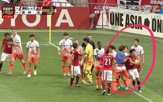 Đội bóng Hàn Quốc loạn đả ở AFC Champions League