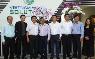 Đoàn Ủy ban về người Việt Nam ở nước ngoài thăm VWS