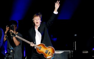 Paul McCartney vác đơn kiện Sony Corp