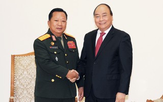Thủ tướng Nguyễn Xuân Phúc: Việt Nam giúp Lào là giúp chính mình