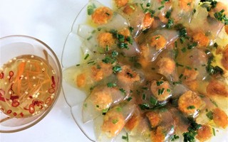 Bánh bột lọc làm bằng muỗng vừa dễ vừa ngon