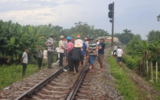 Phát hiện thi thể thanh niên không còn nguyên vẹn bên đường tàu