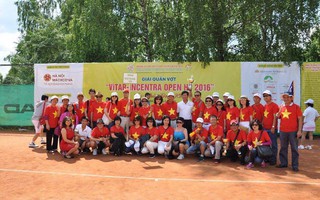 Kết nối cộng đồng người Việt ở Nga bằng quần vợt