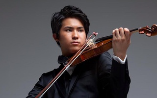 Tài năng violon Nhật Bản biểu diễn tại Nhà hát Lớn Hà Nội