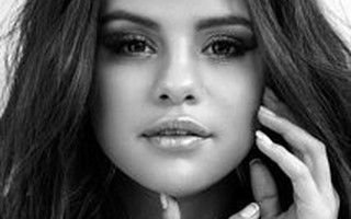 Billboard bị phản đối khi trao giải Người phụ nữ của năm cho Selena Gomez