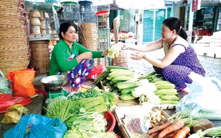 Tan "giấc mơ Mỹ", đọng lại nợ nần