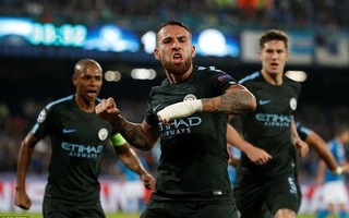 Đại phá Napoli, Man City vào vòng knock-out Champions League