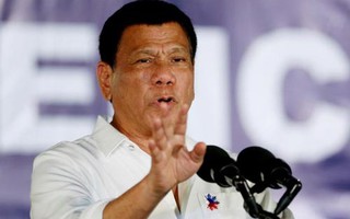 Tổng thống Duterte dọa áp đặt thiết quân luật
