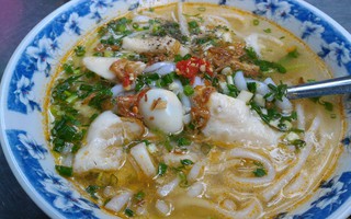 Thèm bánh canh cá lóc của ngoại