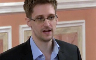 Nga gia hạn tị nạn cho "người thổi còi" Snowden