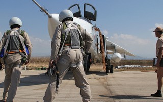 Mỹ: Máy bay Syria "nương nhờ" căn cứ Nga