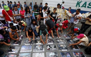 Philippines: Cảnh sát gõ cửa từng nhà xét nghiệm ma túy