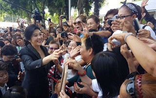 Bà Yingluck đổ bệnh nặng, tòa án Thái Lan phát lệnh bắt