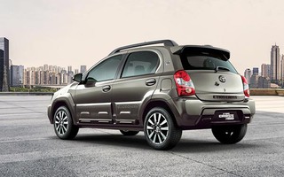 Ô tô Toyota giá rẻ kỷ lục, ra hàng xe 240 triệu đồng