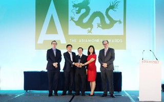HDBank nhận giải "Ngân hàng tốt nhất Việt Nam 2017"