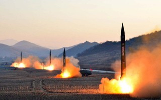 Triều Tiên: Có tên lửa "bao trọn" Mỹ rồi mới đàm phán