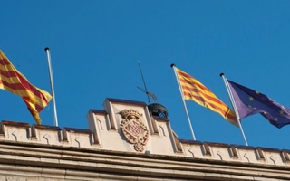 Chính phủ Tây Ban Nha ra tay cứng rắn với Catalonia