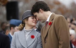 Chuyện tình ngọt ngào của Thủ tướng Canada và vợ