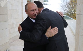 Tổng thống Syria bất ngờ tới Nga, gặp ông Putin