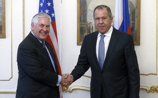 Ngoại trưởng Nga chuyển thông điệp bất ngờ của Triều Tiên cho ông Tillerson