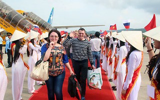 Du khách Nga ồ ạt đến Nha Trang