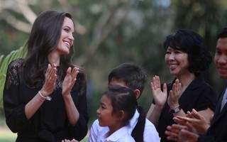 Campuchia mang phim của Angelina đi tranh Oscar