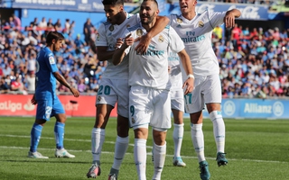 Lịch THTT bóng đá cuối tuần: Hấp dẫn trận derby thành Madrid