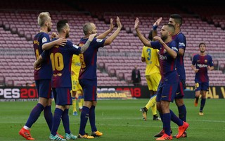 Nou Camp không khán giả, Barcelona đè bẹp Las Palmas