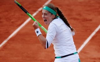 "Địa chấn" Roland Garros: Quần vợt Pháp tan tác